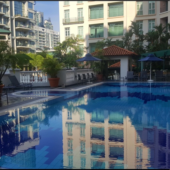 Meet your Posher, Sharron! - Picture 3 of 7